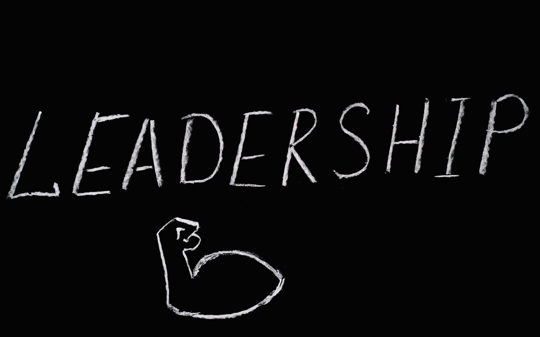 democratic-leadership-core-characteristics-examples-advantages