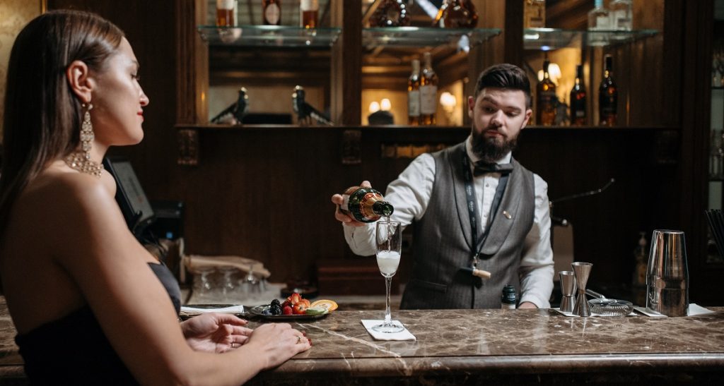 21 Bartender Interview Questions With Answers How To Prepare